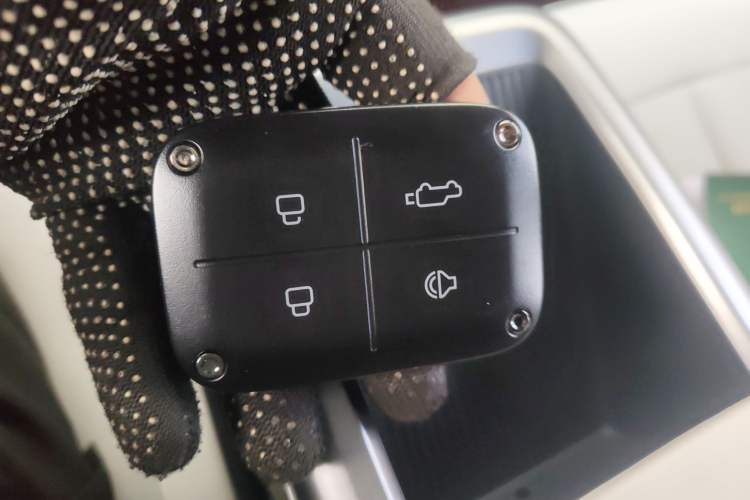 Used iCAR V23 2025 401 Two-Wheel Drive Intelligent Driving Version