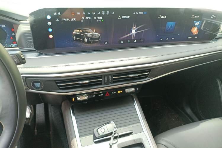 Used Ford Explorer 2024 2.3T EcoBoost Four-Wheel Drive Titanium Edition 7 Seats