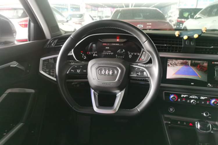 Used Audi Q3 2022 35 TFSI Fashion Dynamic Model
