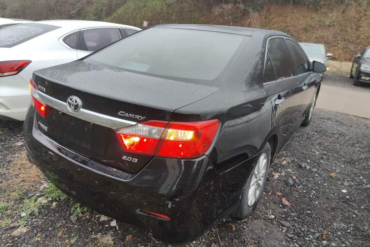 Used Toyota Camry 2013 2.0G Comfort Edition
