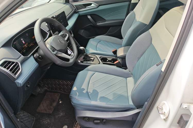 Used Volkswagen Tharu 2024 300TSI Two-Wheel-Drive Moonlight Edition Left Front Seat