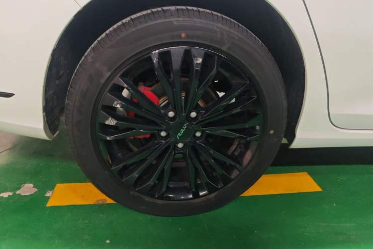 Used Dongfeng Aeolus Yixuan MAX 2023 1.5T Super Cool Trendy Dad Edition