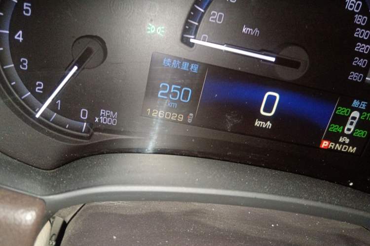 Used Cadillac XTS 2015 28T Comfort Model
