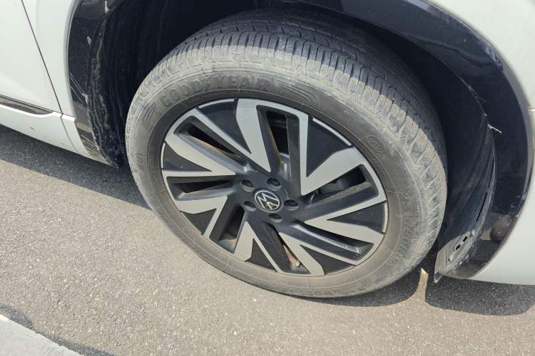 Used Volkswagen Tayron 2023 Revised Version 380TSI All-Wheel Drive R-Line High-Energy Edition