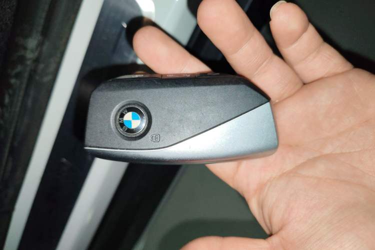 Used BMW iX1 2023 xDrive30L X Design Package Vehicle Key