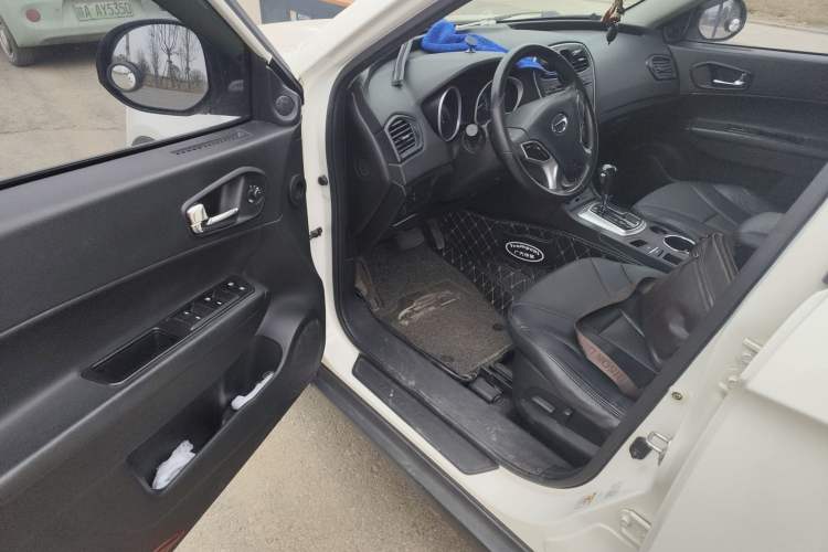 Used GAC Trumpchi GS5 2014 2.0L Automatic Two-Wheel Drive Anniversary Value Edition
