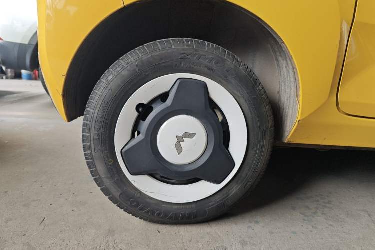 Used Wuling Hongguang MINIEV 2022 Macaron Premium Model – Lithium Iron Phosphate
