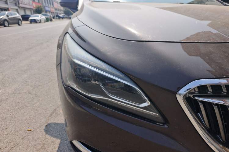 Used Buick LaCrosse 2018 28T Luxury Model
