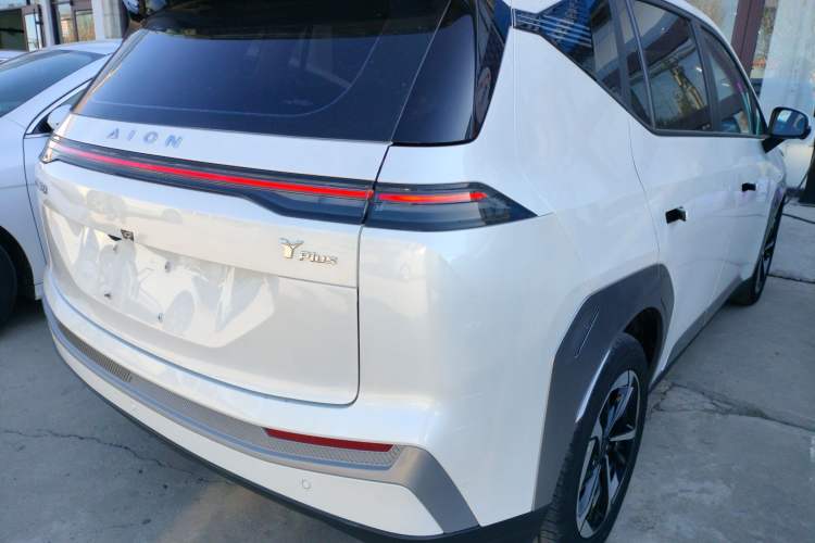 Used AION Y 2023 Younger Star Edition