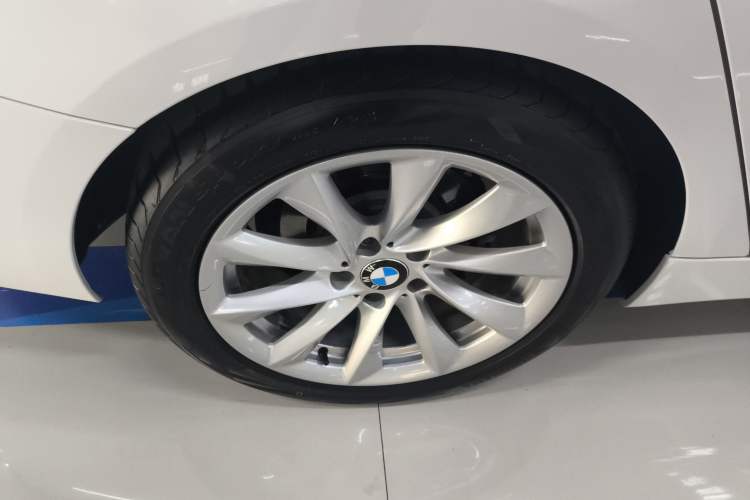 Used BMW 3 Series GT 2018 320i Sport Edition
