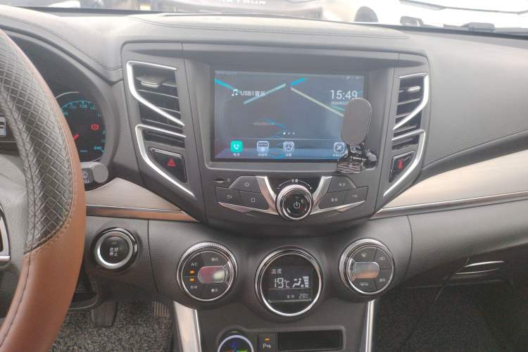 Used BYD Song 2016 1.5TI Manual Luxury Model
