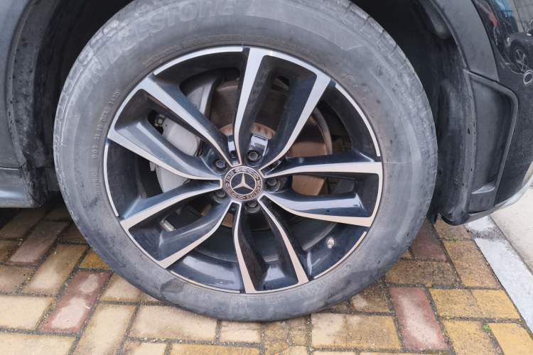 Used Mercedes-Benz GLC 2020 Facelift GLC 300 L 4MATIC Dynamic Edition