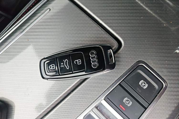 Used Audi A7 2021 45 TFSI Prestige Edition Vehicle Key