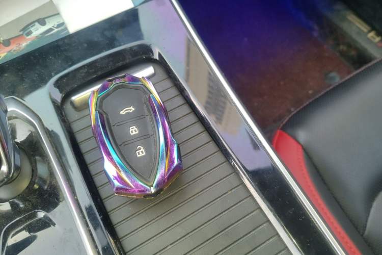 Used SOL X8 2021 300T DCT Panoramic Luxury Edition 7 Seats
