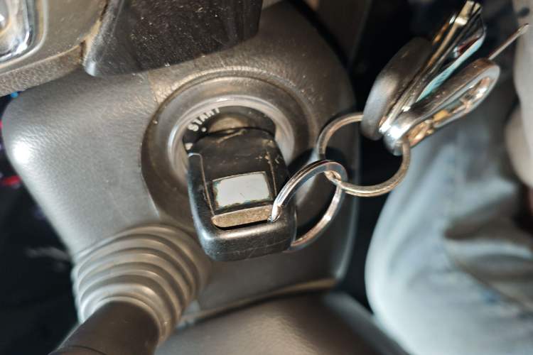 Used Chevrolet Captiva 2014 2.4L 4x4 Flagship Edition 7 Seats