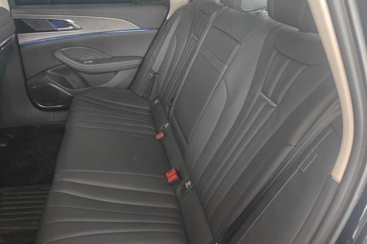 Used Hongqi H5 2023 2.0T Automatic Smart Connect Flagship Edition
