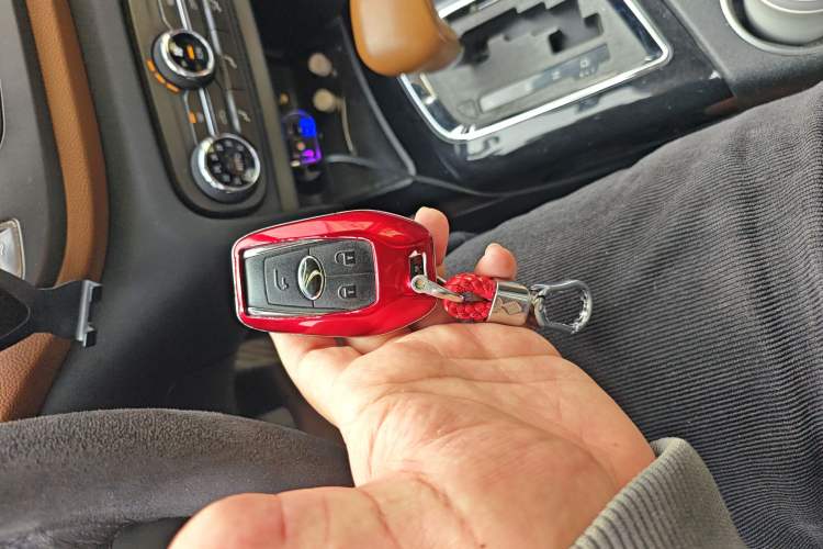 Used Soueast DX7 2015 1.5T Automatic Luxury Model