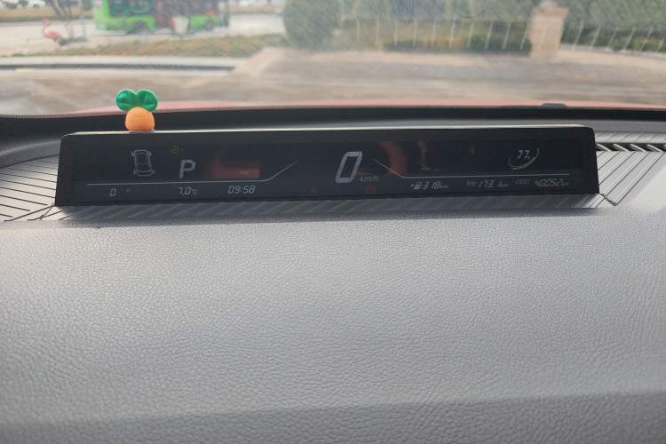 Used NETA V 2022 Chao 400 Lite Pink Custom Edition
