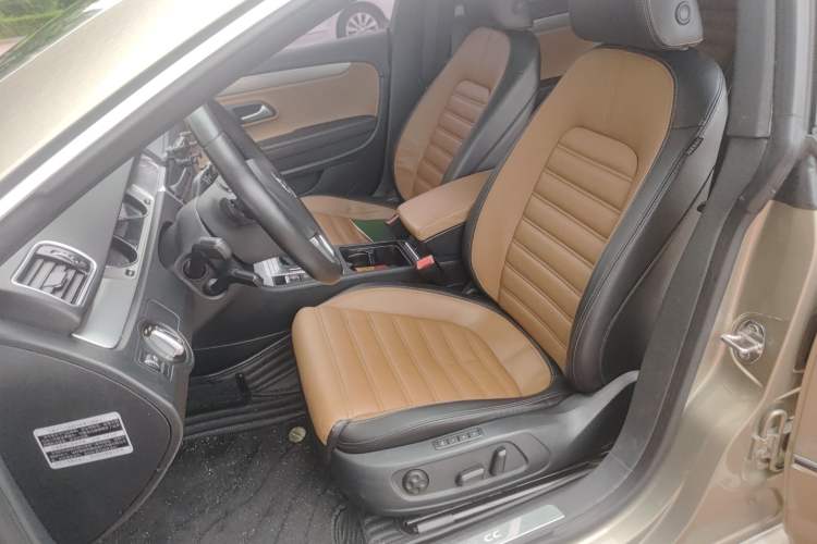 Used Volkswagen FAW-Volkswagen CC 2015 1.8TSI Prestige Model Left Front Seat