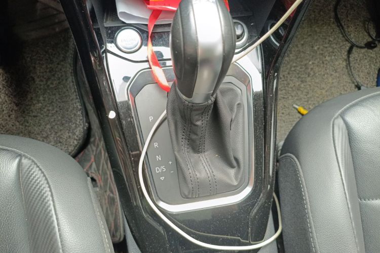 Used Volkswagen T-ROC 2020 280TSI DSG Two-Wheel Drive Comfort Version