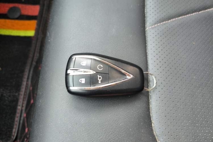 Used Changan Eado 2022 PLUS Blue Whale NE 1.4T GDI DCT Prestige Edition
