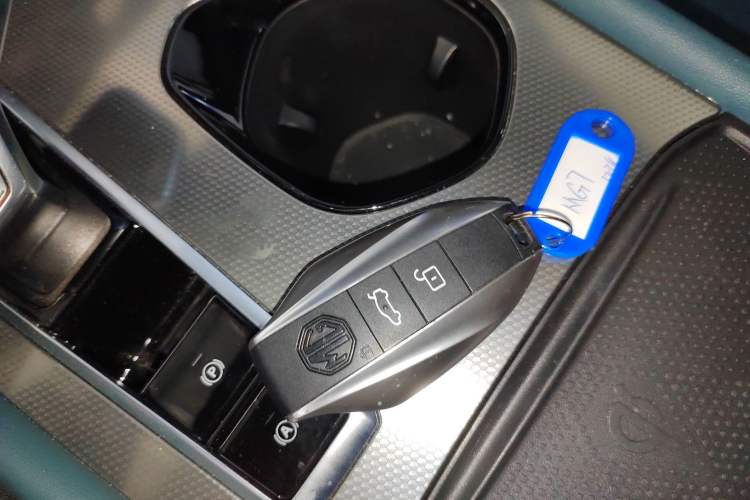 Used MG 7 2023 2.0T Automatic Trophy+ Ignition Glory Edition
