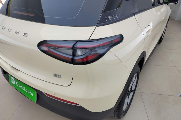 Used Geely Galaxy Geome 2025 310km Youth Edition Right Rear Taillight