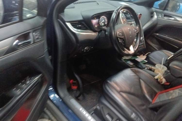 Used Lincoln MKC 2016 2.0T Two-Wheel Drive Deluxe Edition