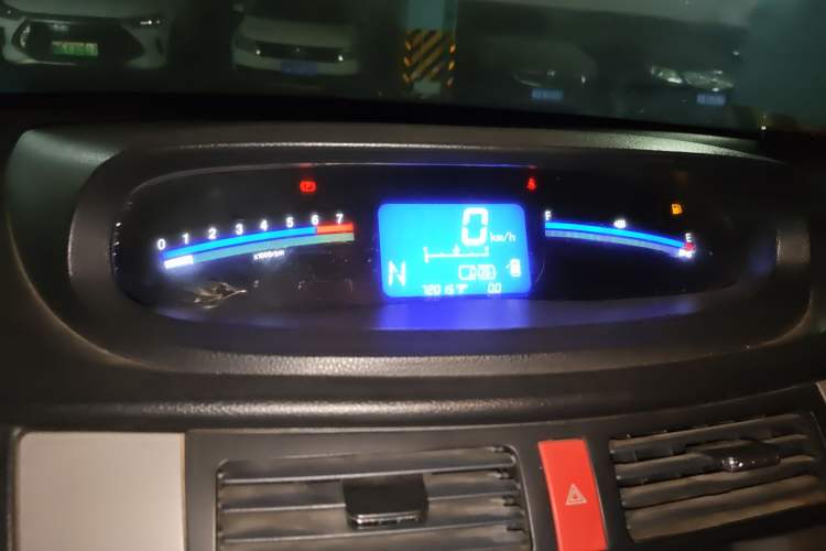 Used FORTHING Joyear 2011 1.5L AMT Luxury Version