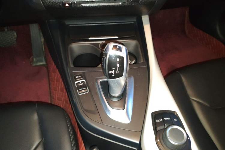 Used BMW 1 Series 2013 Revised 116i Leading Edition Gear Lever