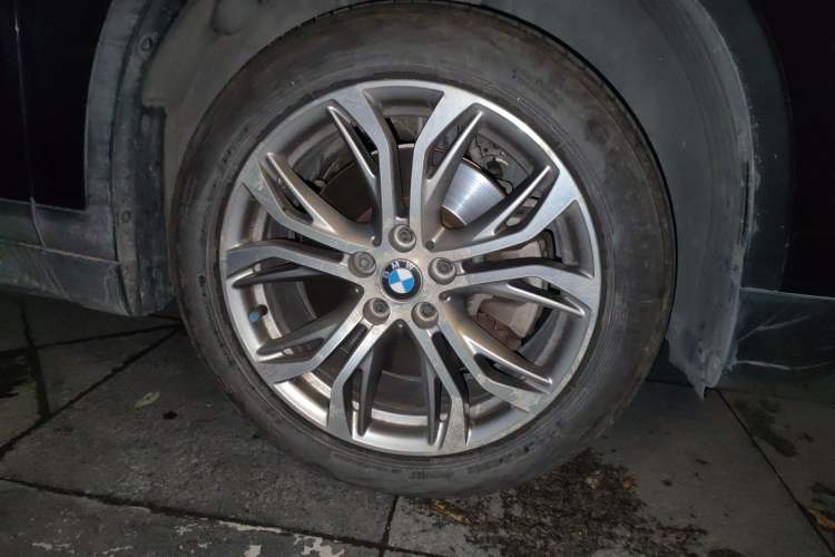 Used BMW X1 2018 sDrive20Li Leading Model
