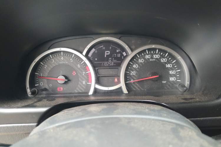 Used Suzuki Jimny 2015 1.3L AT JLX Navigation Edition
