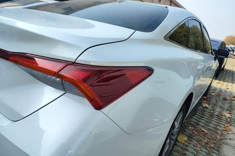 Used Toyota Avalon 2019 2.0L Ambition Edition China VI
