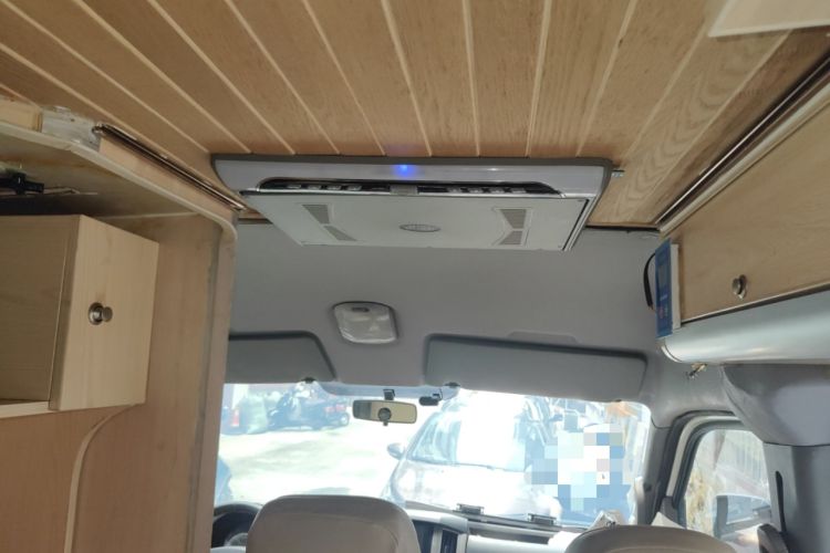 Used Dongfeng Yufeng Yufeng 2016 2.5T Lingyun Edition Yulibao Short Wheelbase Mid-Roof National V ZD25
