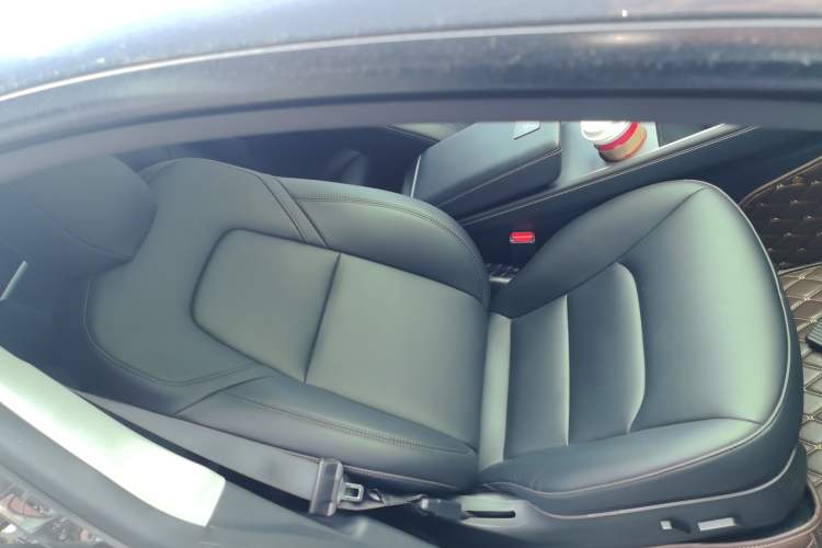 Used Tesla Model Y 2022 Rear-Wheel-Drive Version