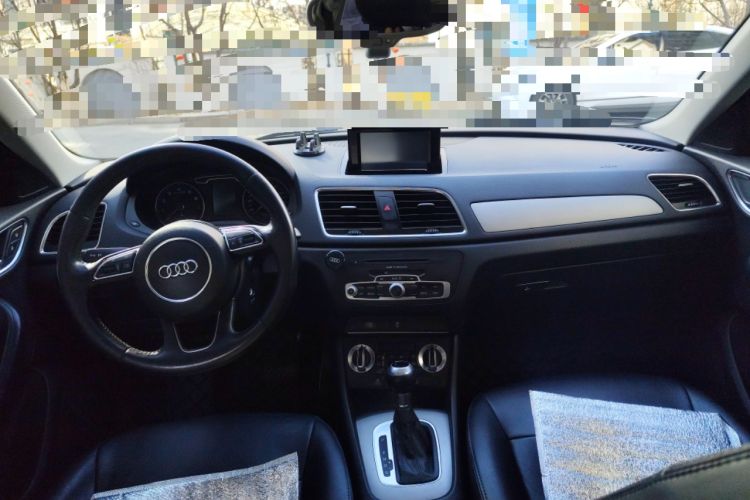 Used Audi Q3 2015 30 TFSI Ambition Edition
