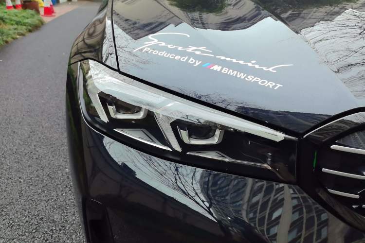 Used BMW 3 Series 2024 325Li M Sport Night Edition Package Right Front Headlight