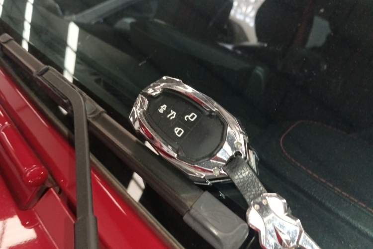 Used BAIC Off-Road BJ40 2019 2.3T Automatic Four-Wheel Drive Urban Hunter Edition Premium Model China VI Emission Standard