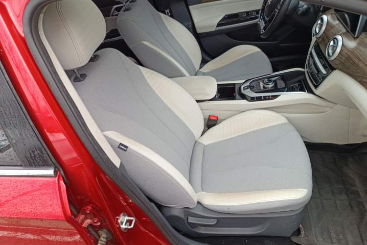 Used BAIC Beijing EU5 2018 R500 Smart Wind Edition
