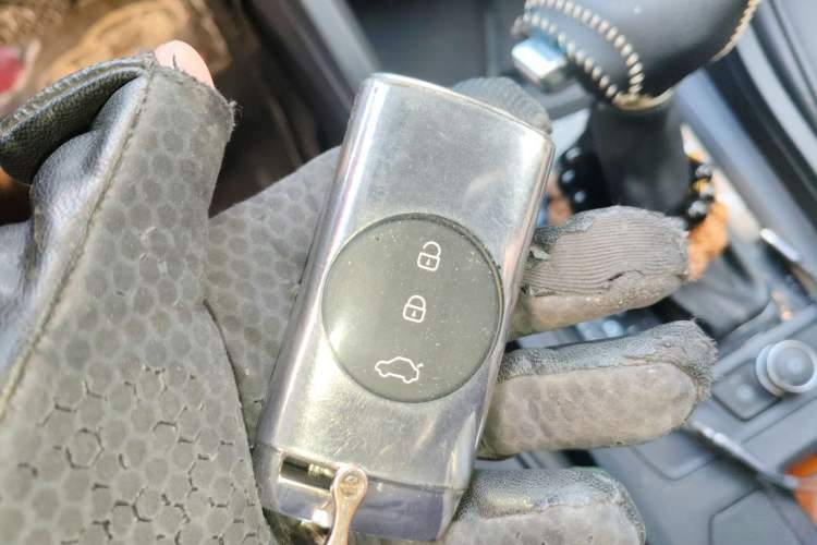 Used Chery Tiggo 3X 2023 1.5L CVT Elite Edition Vehicle Key