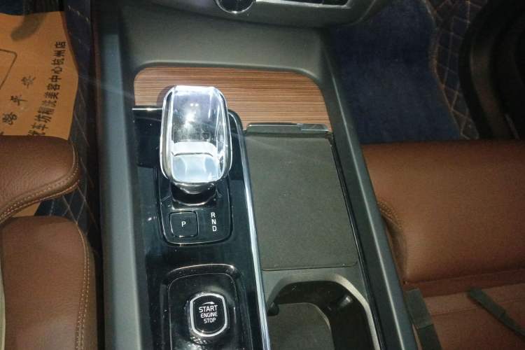 Used Volvo XC60 2023 B5 4x4 Smart Luxury Edition
