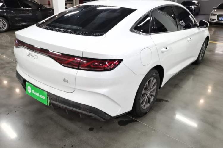 Used BYD Qin L 2024 DM-i 80KM Leading Model
