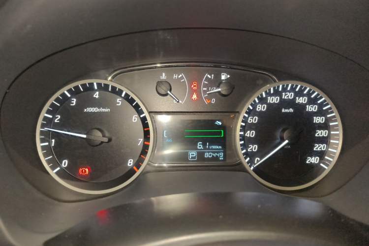 Used Nissan Sylphy 2019 1.6XV CVT Smart Connect Luxury Edition China V Standard Instrument Cluster