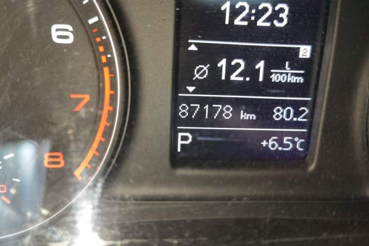 Used Audi Q3 2015 35 TFSI Comfort Model