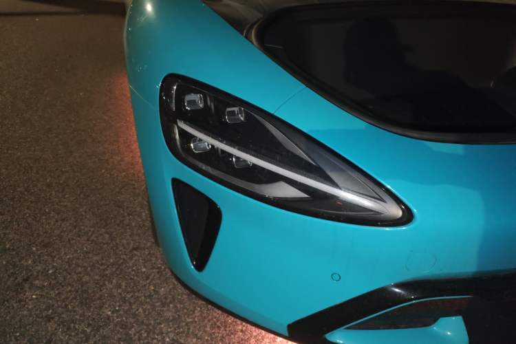 Used Xiaomi Auto SU7 2024 Four-Wheel Drive Ultra-Long Range Advanced Intelligent Driving Max Edition