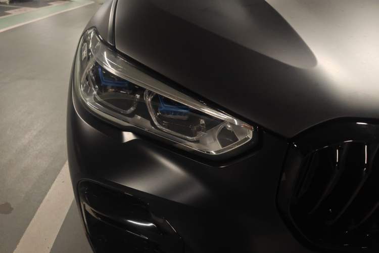 Used BMW X5 2022 Restyled xDrive 40Li Luxury Edition M Sport Package
