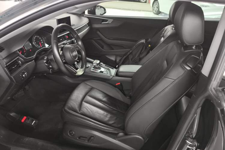 Used Audi A5 2019 Coupe 40 TFSI Fashion Edition China V Emission Standard