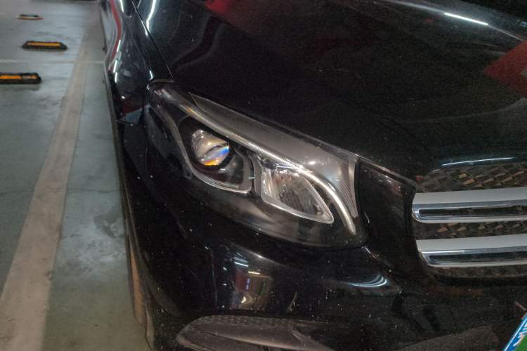 Used Mercedes-Benz GLC 2018 GLC 260 4MATIC Luxury Model