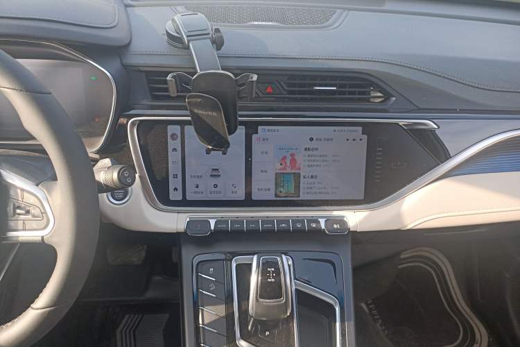 Used Geely Auto Emgrand X7 Sport 2022 Boyue X 1.8TD DCT Smart Model Audio And AC Panel