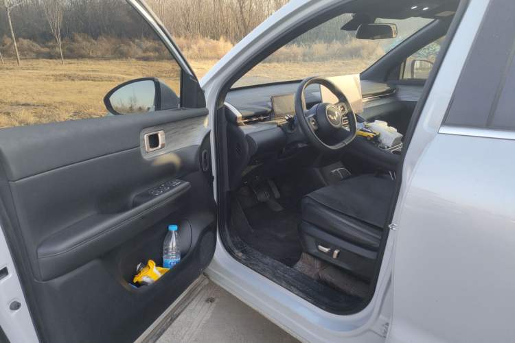 Used Wuling Xingguang S 2024 60km Advanced Version